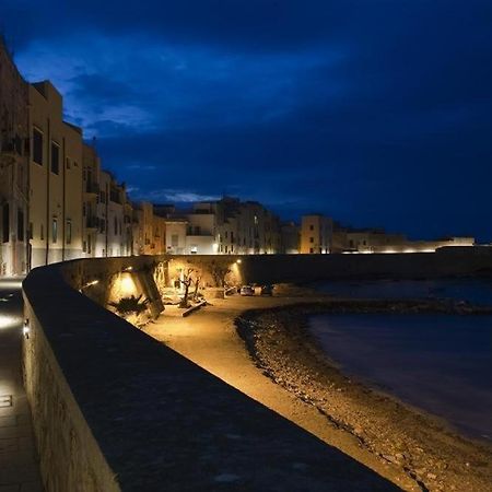 Casa Vacanze Ulisse Trapani Extérieur photo